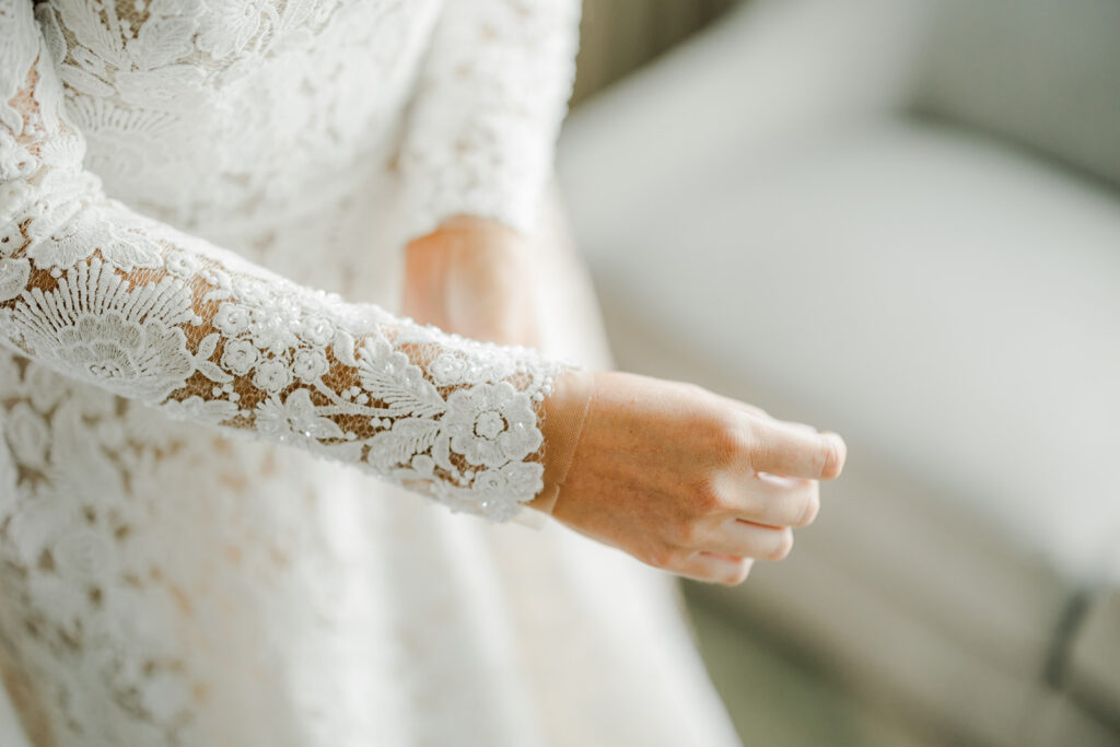 Savannah Destination Wedding at Perry Lane Hotel - Esther Griffin Photography