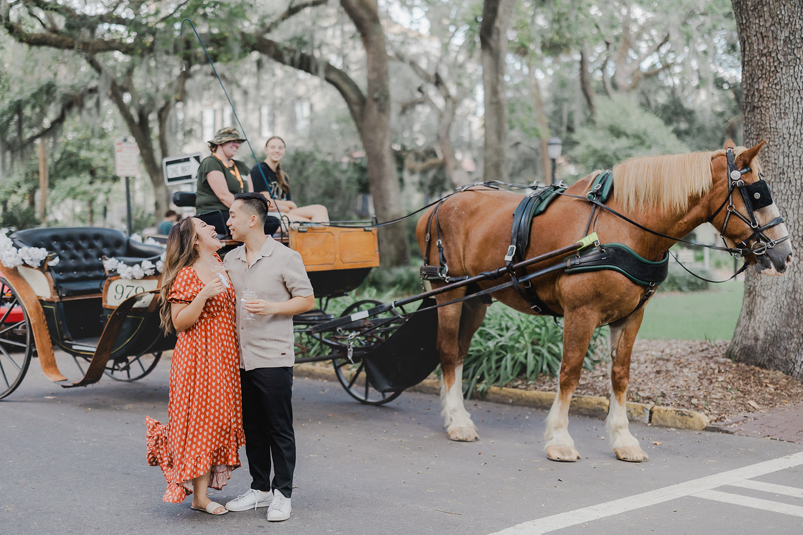 Plan your dream proposal weekend in Savannah with our expert tips and insights for an unforgettable weekend.