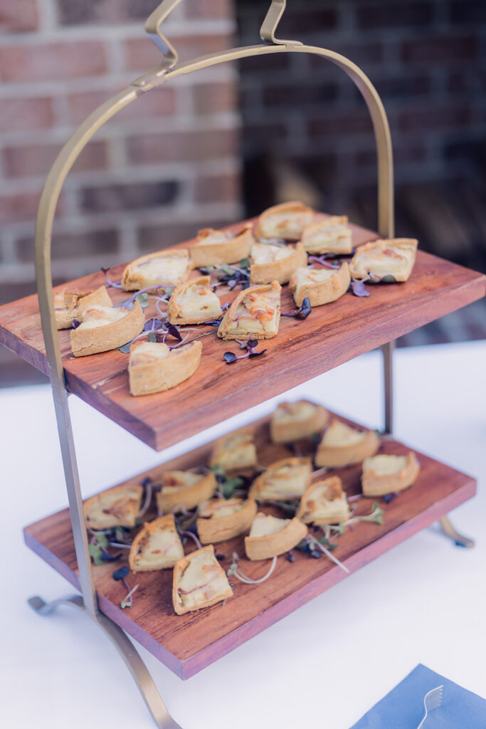 Vendor Spotlight - Elegant Savannah Weddings
