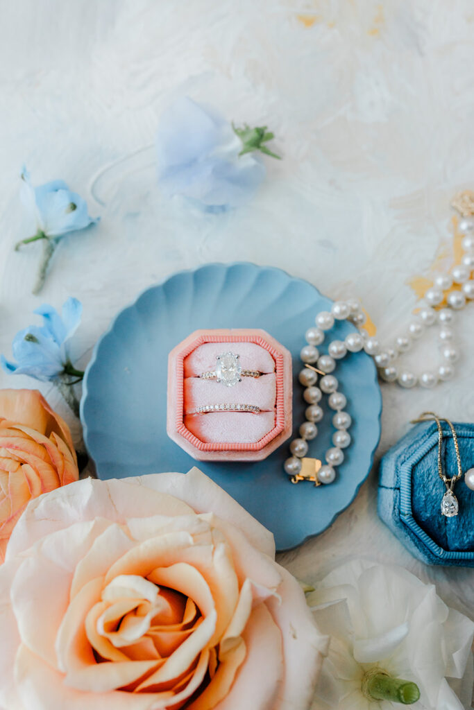 Vendor Spotlight - Elegant Savannah Weddings