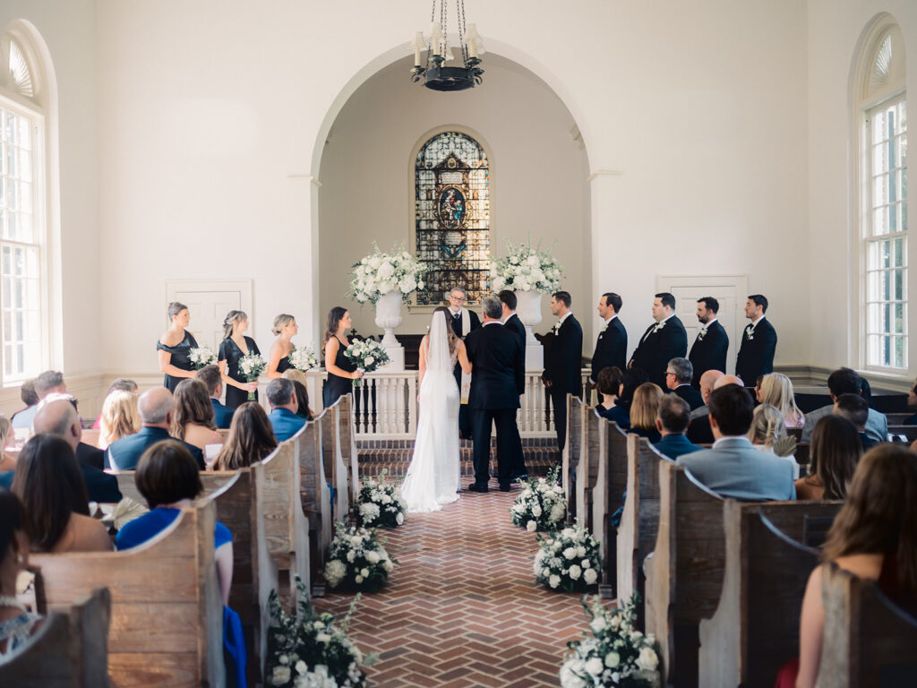 Vendor Spotlight - Elegant Savannah Weddings