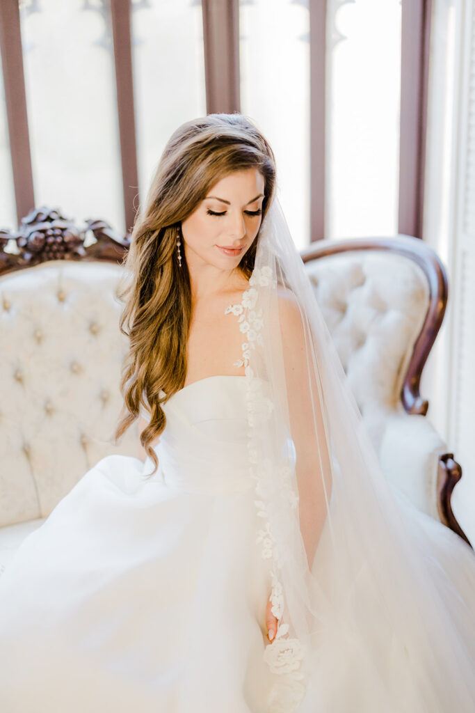 Bridal Portraits at the Green Meldrim