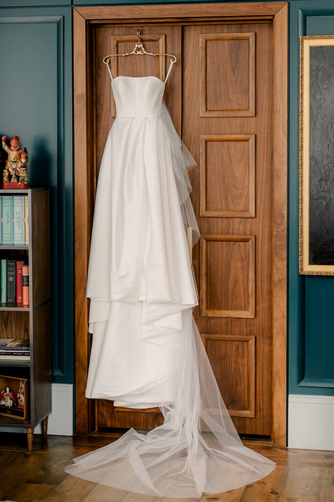 Classic Savannah Wedding at Harper Fowlkes