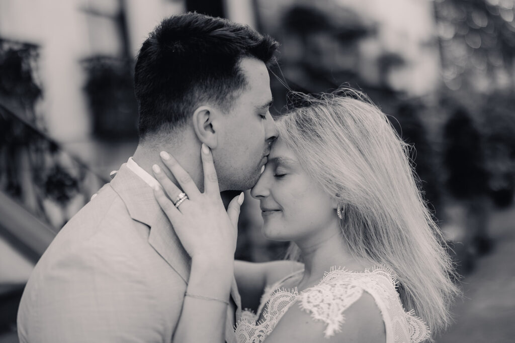 Fall in Love with a Surprise Savannah Elopement
