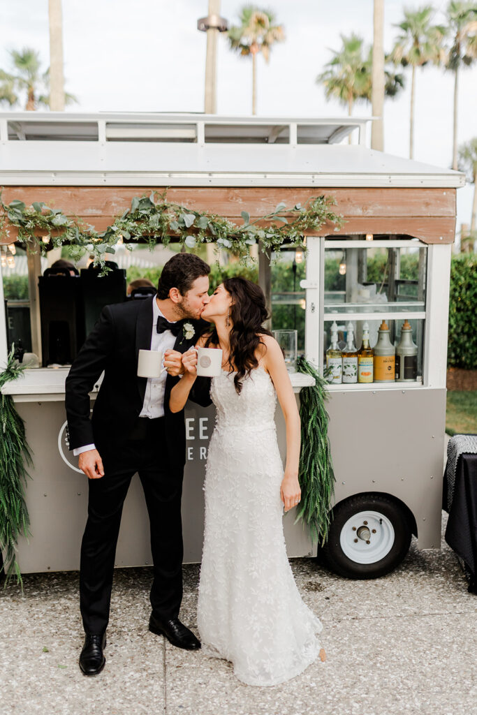 Vendor Spotlight - Elegant Savannah Weddings