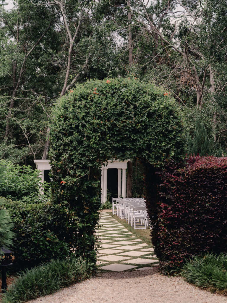 A Romantic Wedding at Windsor Manor