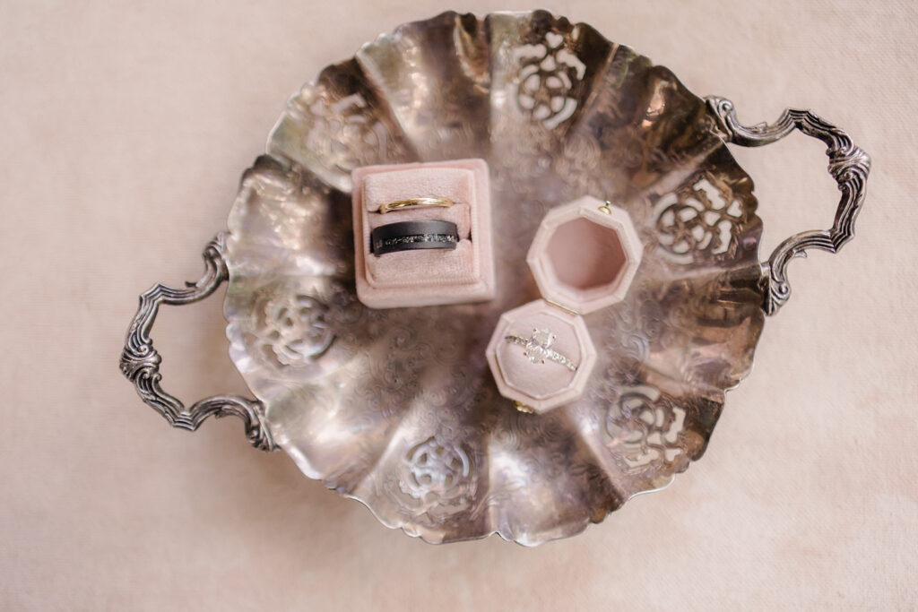 A Romantic Gastonian Elopement