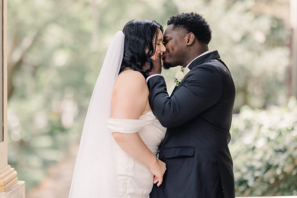 A Romantic Gastonian Elopement