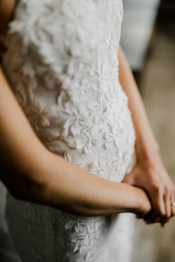 Tips for Stunning Bridal "Getting Ready" Photos