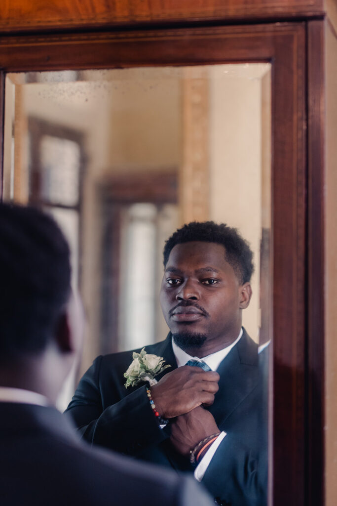 A Romantic Gastonian Elopement