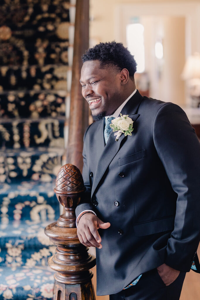 A Romantic Gastonian Elopement