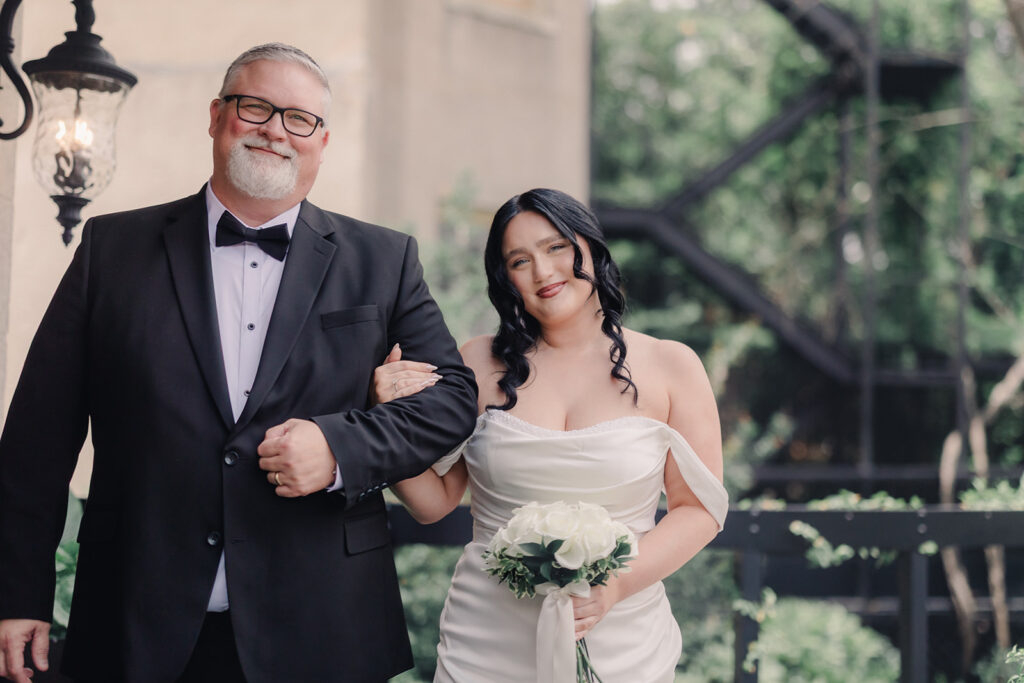 A Romantic Gastonian Elopement