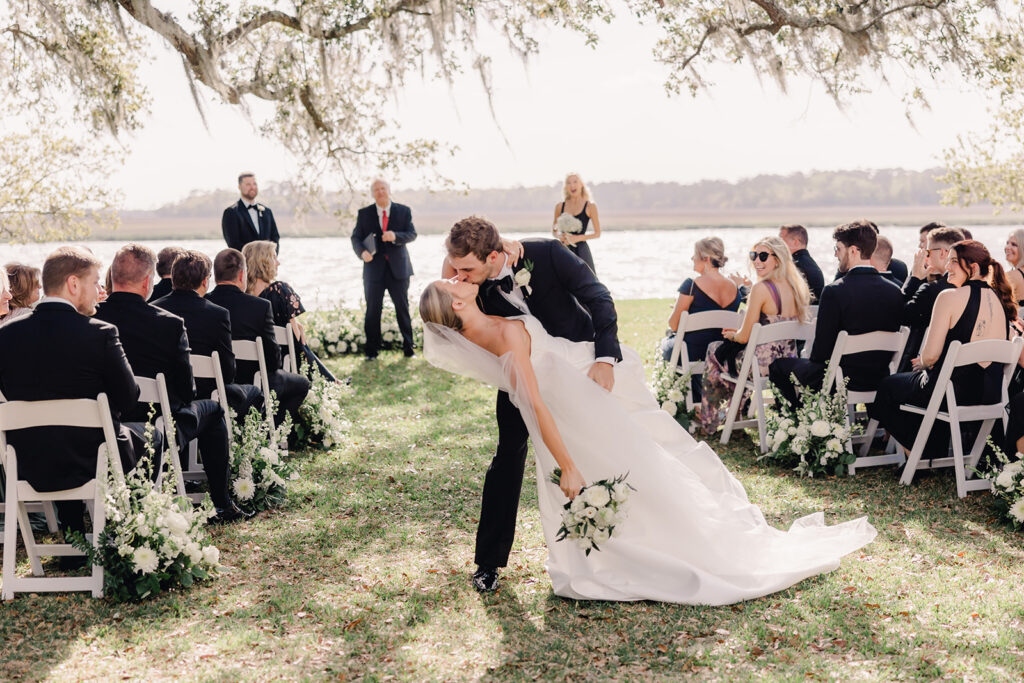 6 Tips for a Picture-Perfect Wedding Ceremony