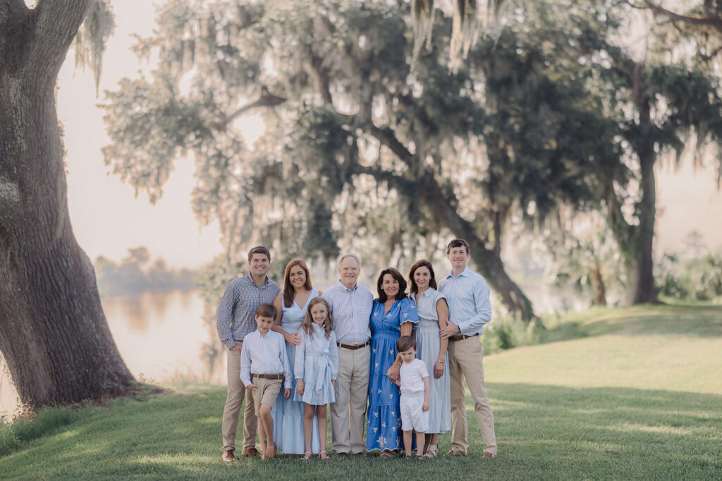 Family Photos: Capturing the Ordinary Moments