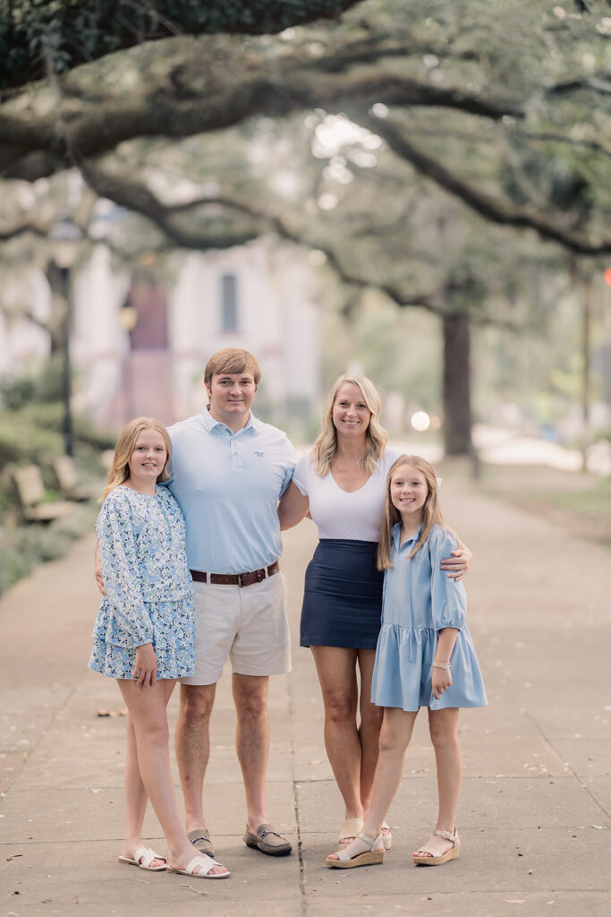 Family Photos: Capturing the Everyday Moments