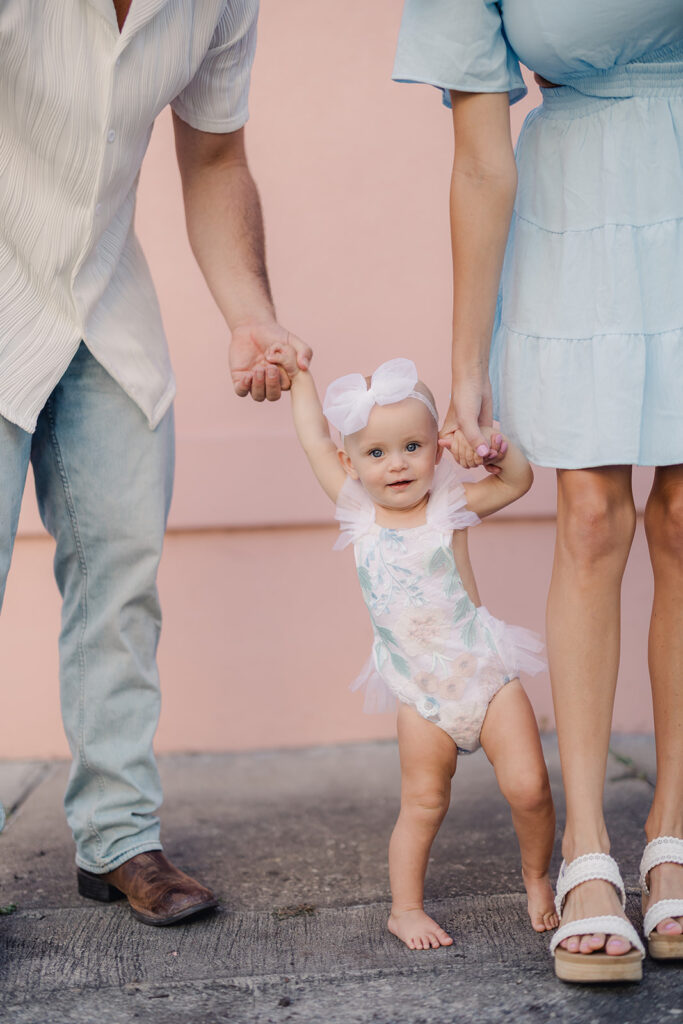 Family Photos: Capturing the Ordinary Moments