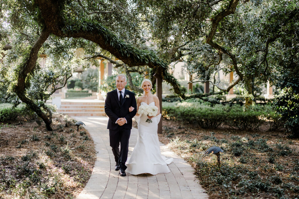 6 Tips for a Picture-Perfect Wedding Ceremony