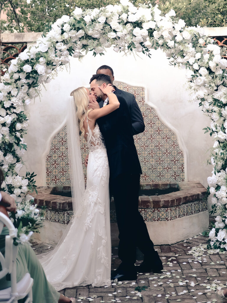 Discover A Dreamy Sea Island Elopement