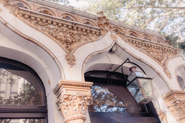 Savannah Engagement Photos: A City-Wide Love
