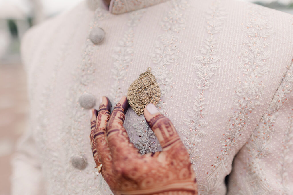 Discover a Perfect Hindu Engagement Ceremony