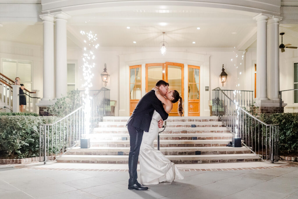 Discover Photo Worthy Wedding Exit Ideas