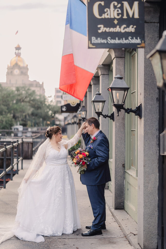Rainy Day Elopement in Savannah