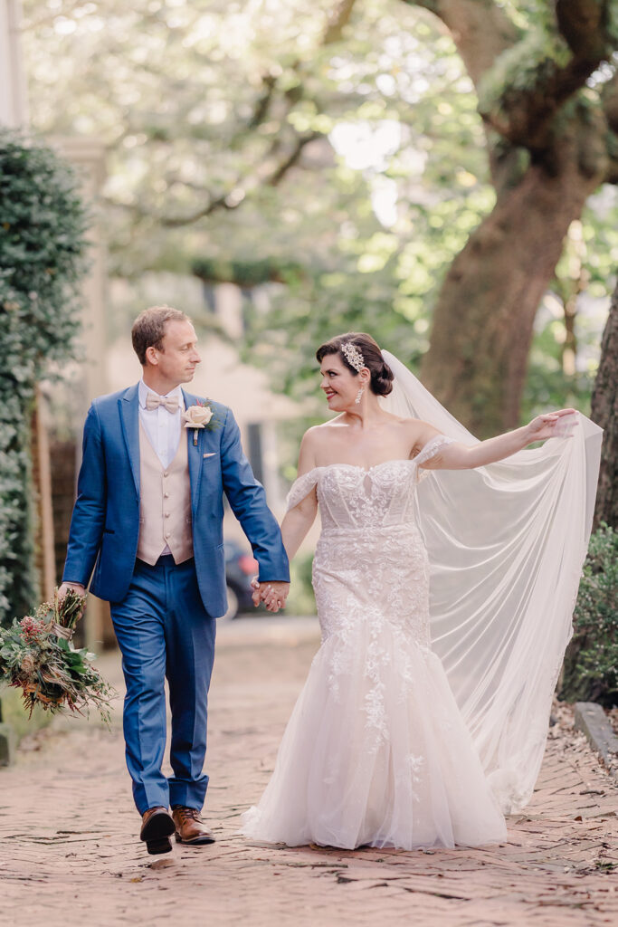 Bride and groom portraits in Savannah, GA.