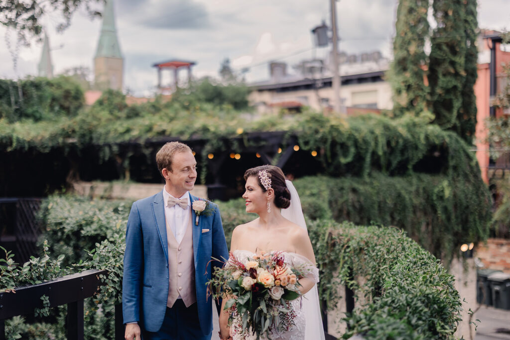 Bride and groom portraits in Savannah, GA.