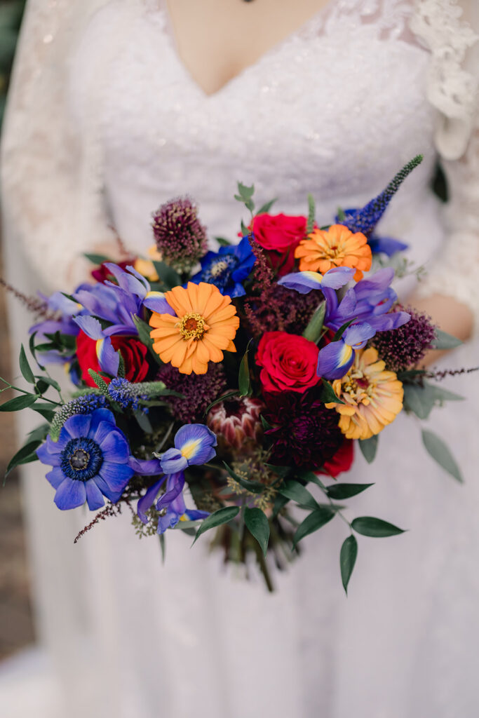 Fall colors are full of inspiration in the bouquet for this fall wedding.