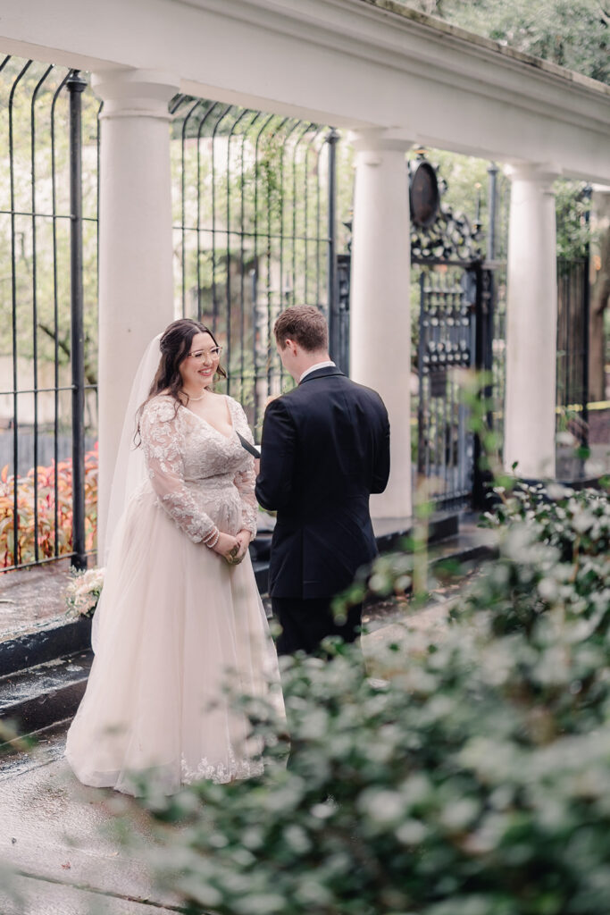 Savannah elopement with wedding photos of bride and groom.