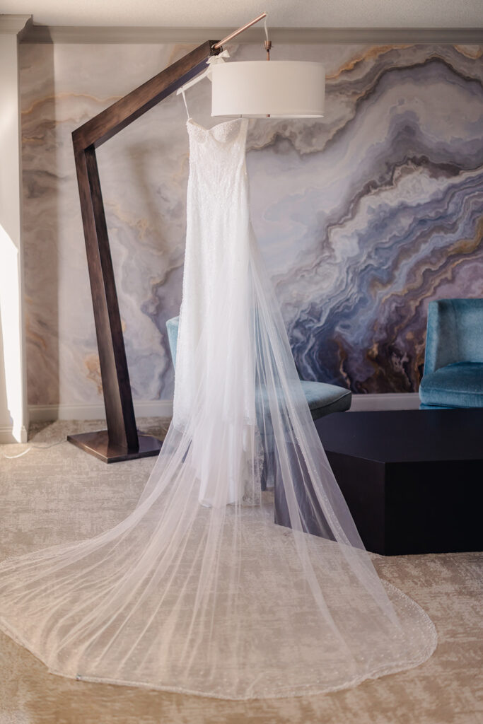 Luxury Savannah Wedding - Westin Savannah - Esther Griffin Photography