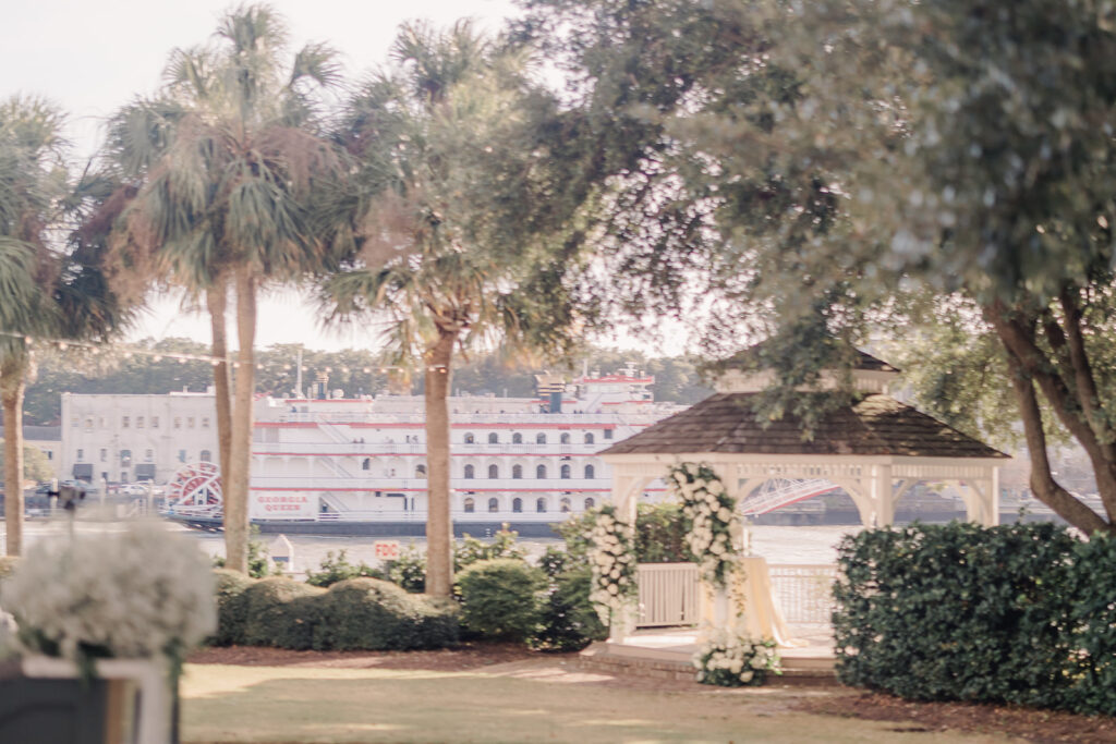 Luxury Savannah Wedding - Westin Savannah - Esther Griffin Photography
