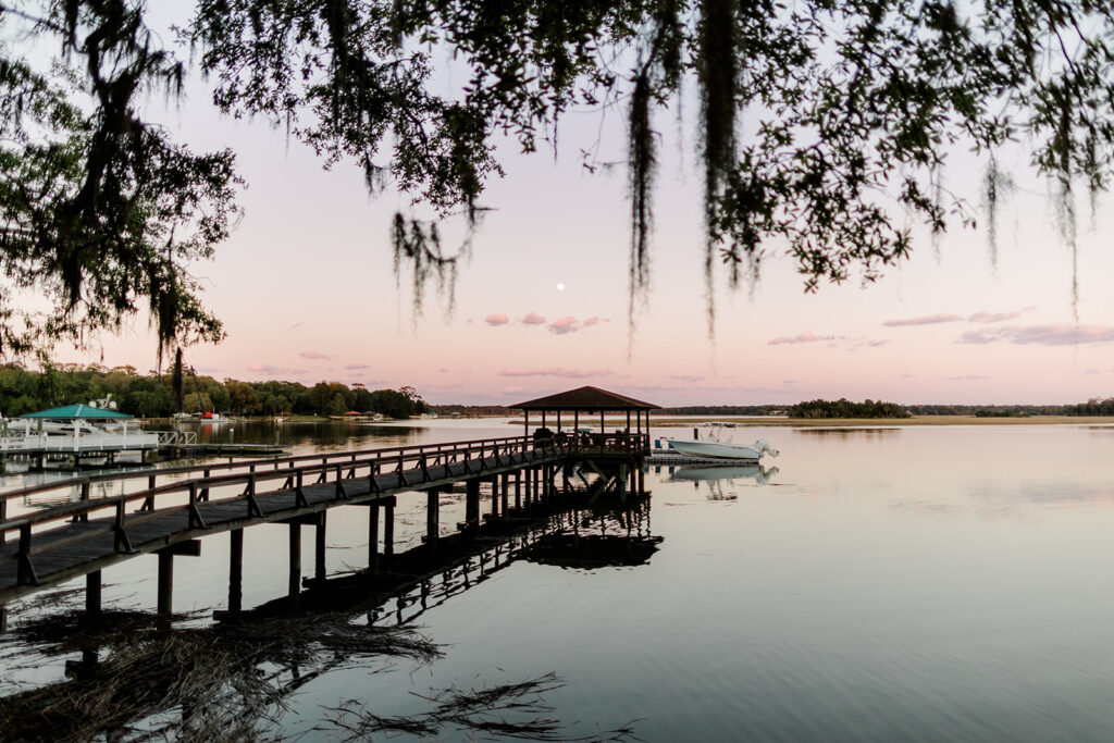 Bluff Drive - Savannah Photo Venue - Esther Griffin Photography