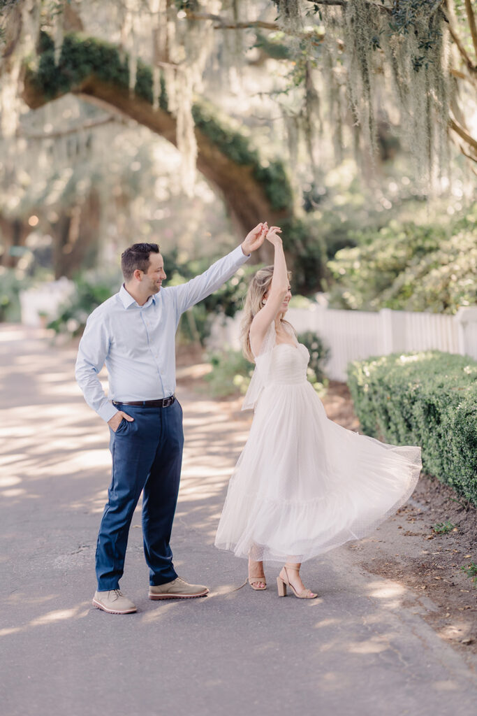 Bluff Drive - Savannah Photo Venue - Esther Griffin Photography