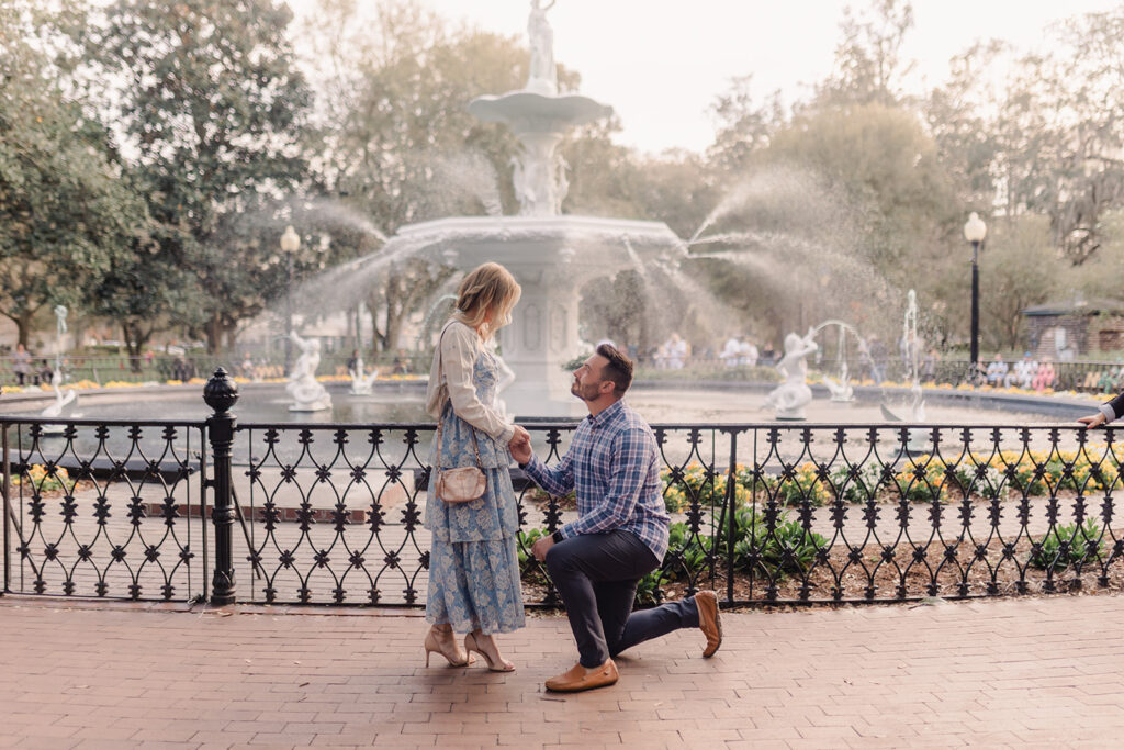 Savannah Photo Locations - Forsyth Park - Esther Griffin Photography