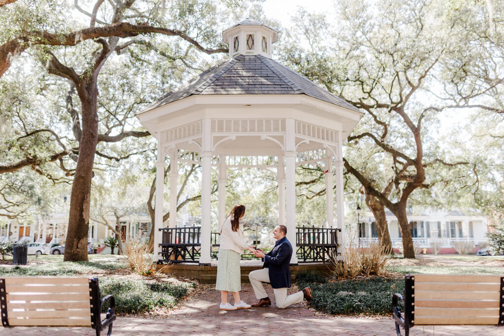 Savannah Proposal - Esther Griffin Photography