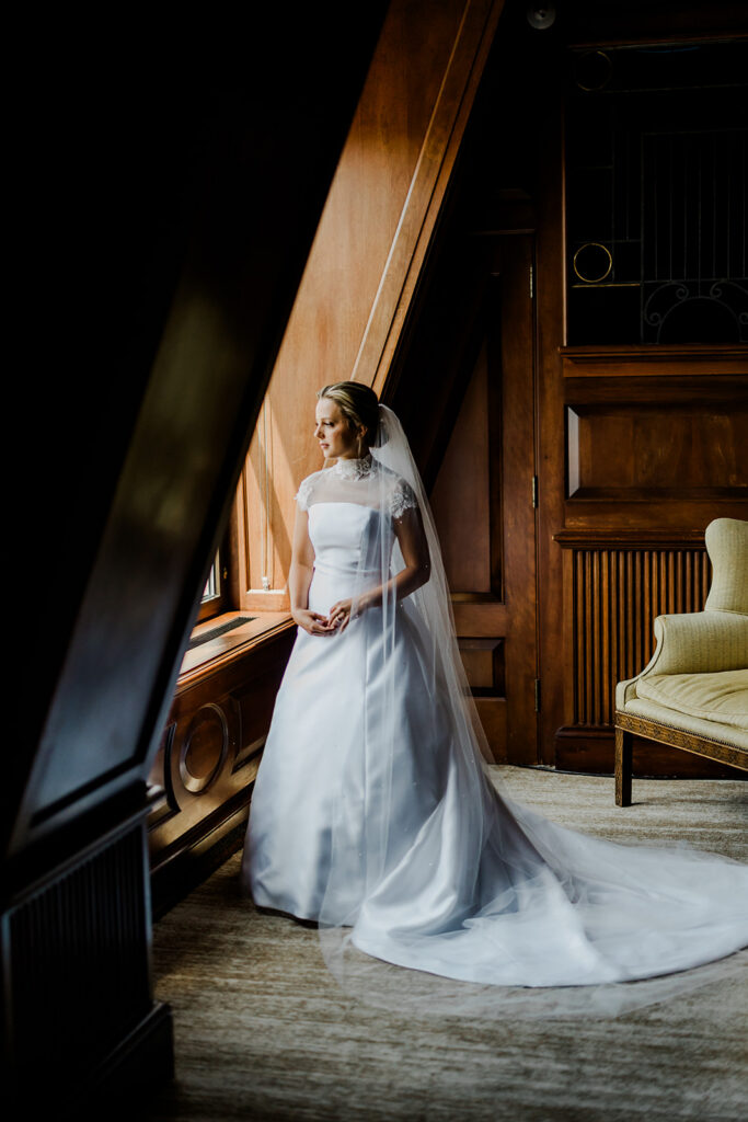 Bridal Portraits at Crescent Club, Dallas - Esther Griffin Photography