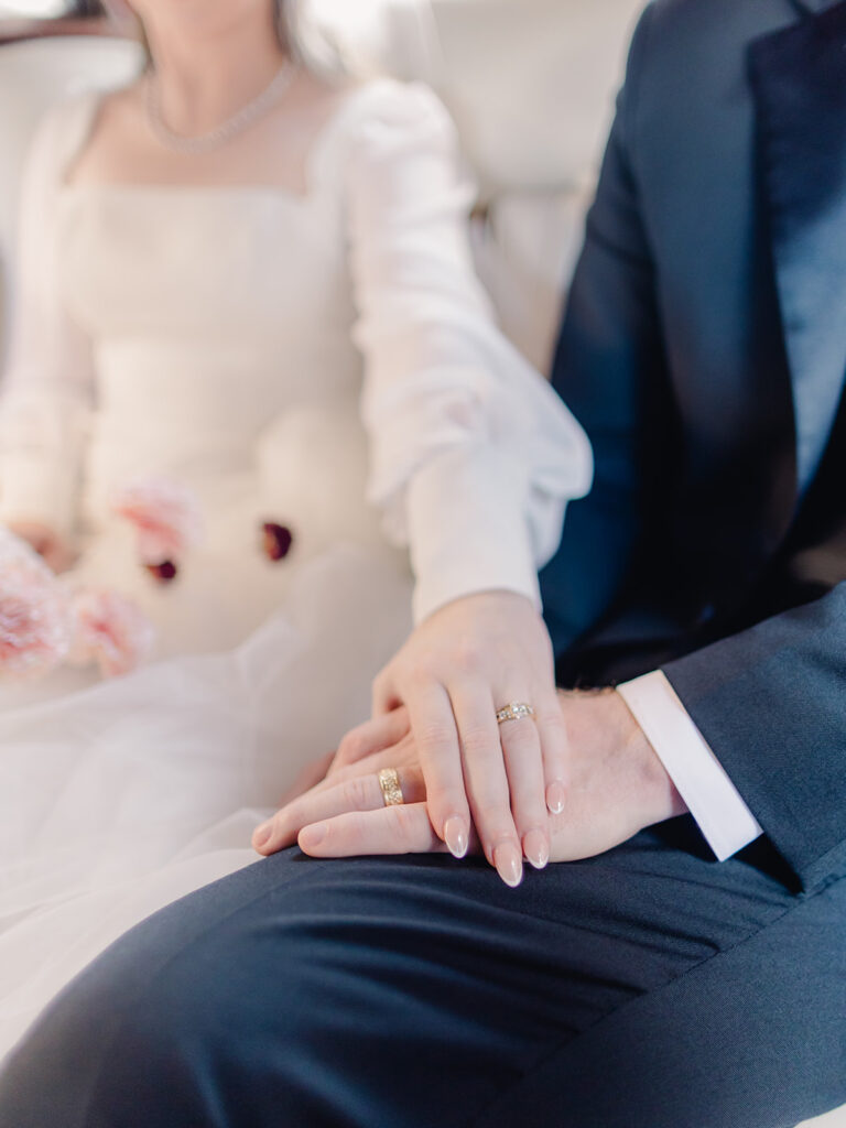 Bride & Groom Portraits at Luxury Savannah Wedding - Esther Griffin Photography