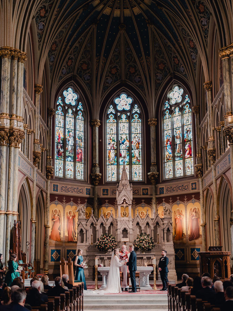 Luxury Savannah Cathedral Wedding - Esther Griffin Photography
