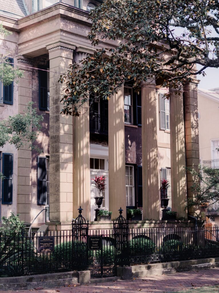 Savannah Wedding at Harper Fowlkes House - Esther Griffin Photography
