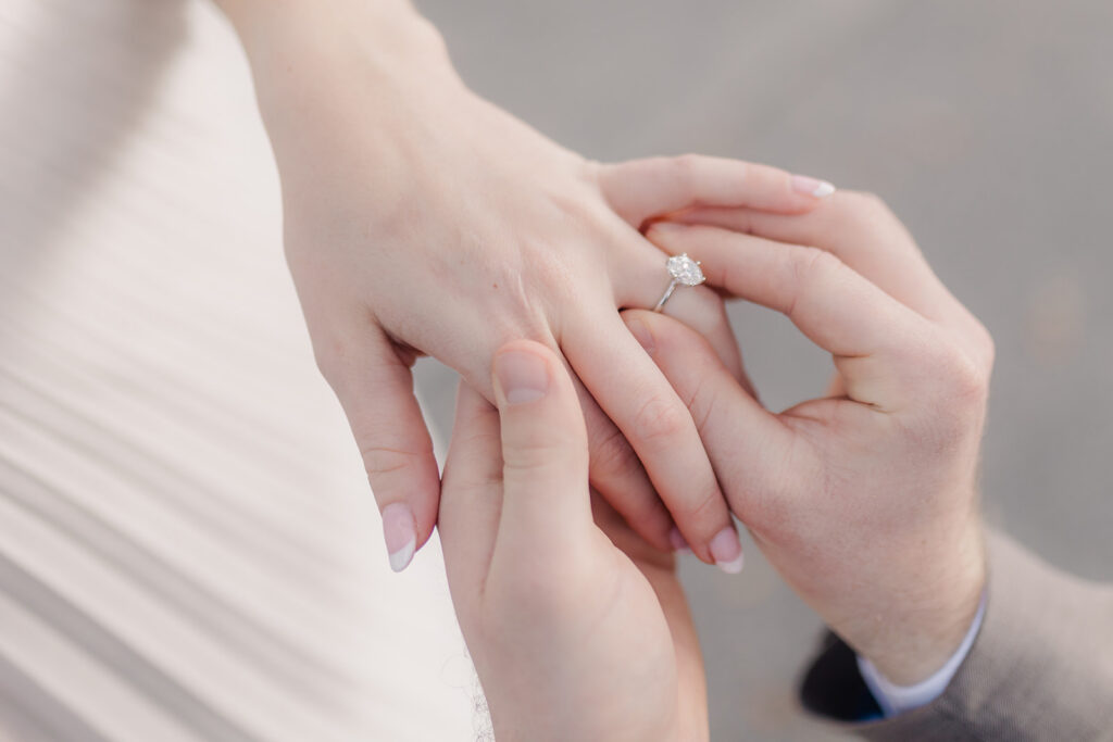 Savannah Proposal - Esther Griffin Photography