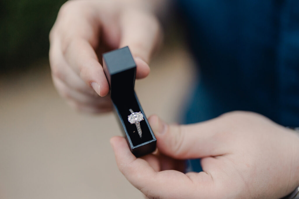 Savannah Proposal - Esther Griffin Photography