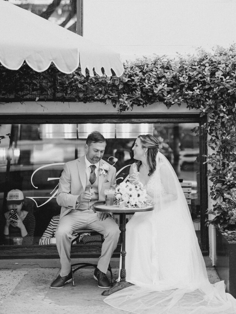 Savannah Elopement at The Gastonian - Esther Griffin Photography