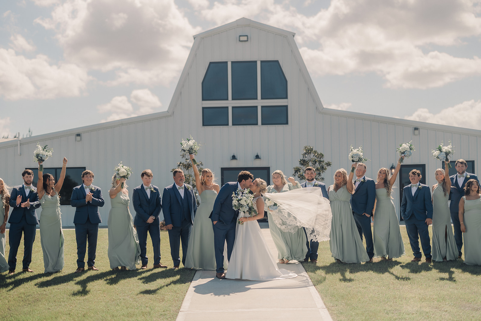 Southern Wedding at Dawson Farms - Esther Griffin Photography