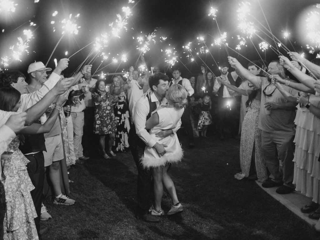 Southern Wedding at Dawson Farms - Esther Griffin Photography