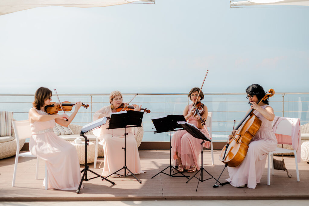 Indoor or Outdoor Wedding - Esther Griffin Photography